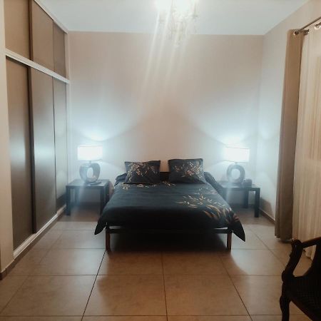 170 M² Entre Lyon Et St Etienne Villa Saint-Martin-la-Plaine Екстериор снимка