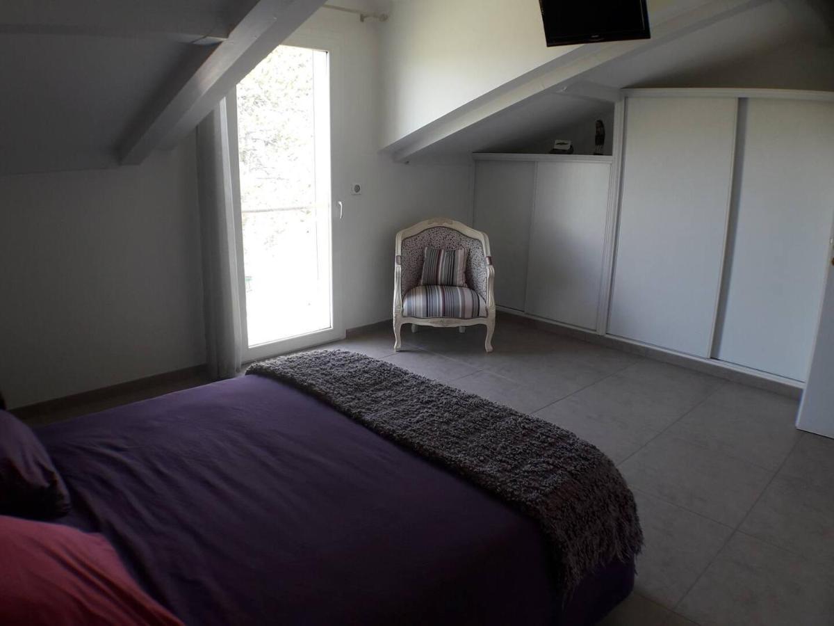170 M² Entre Lyon Et St Etienne Villa Saint-Martin-la-Plaine Екстериор снимка